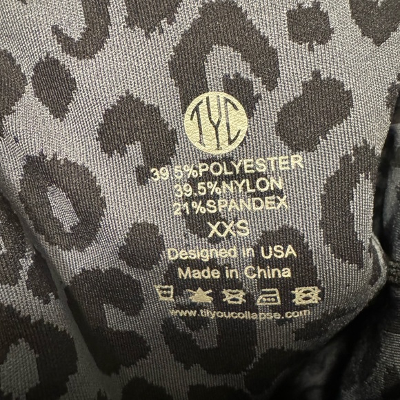 Til You Collapse Scrunch Booty Leggings - Picture 3 of 3